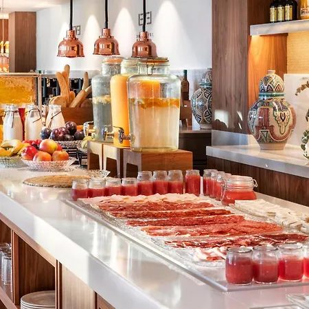 Hotel Melia Zahara & 4*